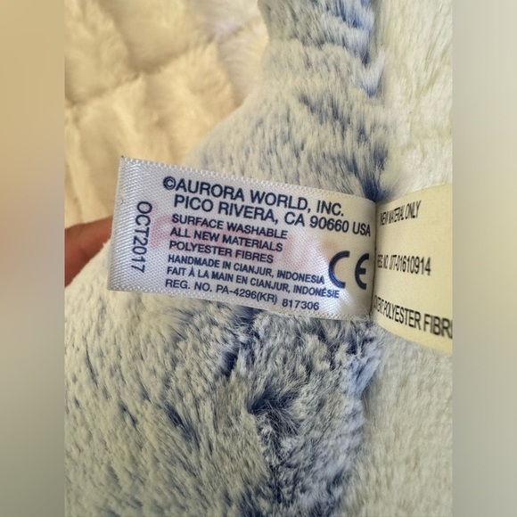 Aurora Narwal soft plushie stuffed animal - Picture 4 of 4